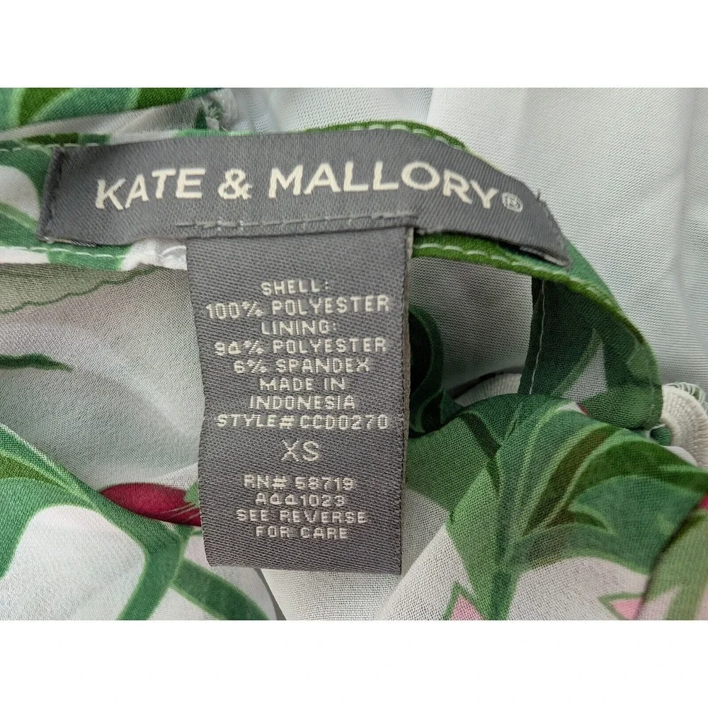Kate & Mallory add touch